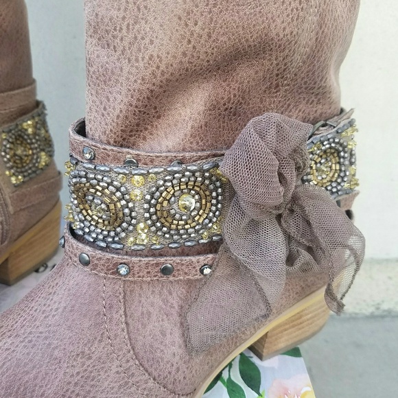 Sassy Western Flare Not Rated Boots - Picture 5 of 6