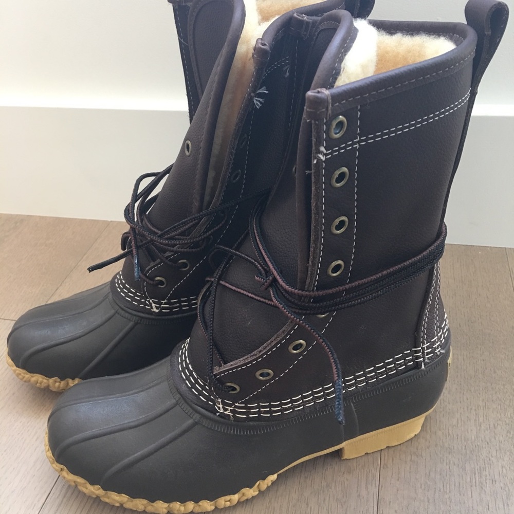 BRAND NEW L.L. BEAN Shearling Boots 6 fits like 7