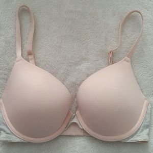 PINK Wear Everywhere push up