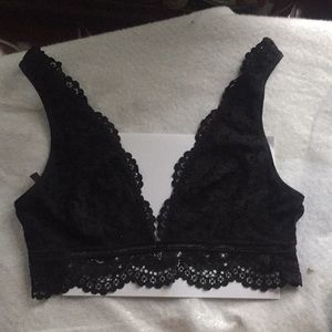 Victoria’s Secret black lace bralette sz LG NWT