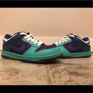 Nike dunks for women