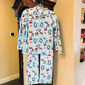 Gymboree Winter flannel Santa pajamas size 10/12