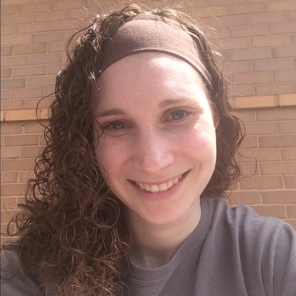 Meet your Posher, Stephanie