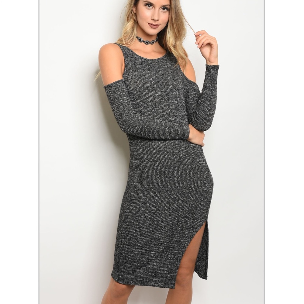 Gray/Black Cold Shoulder Knit Bodycon Dress
