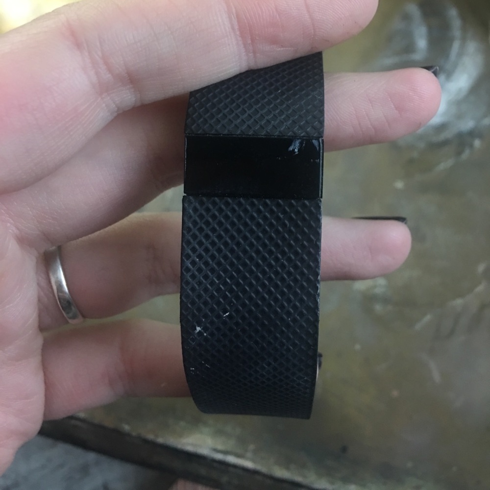 Fitbit Charge - image 1