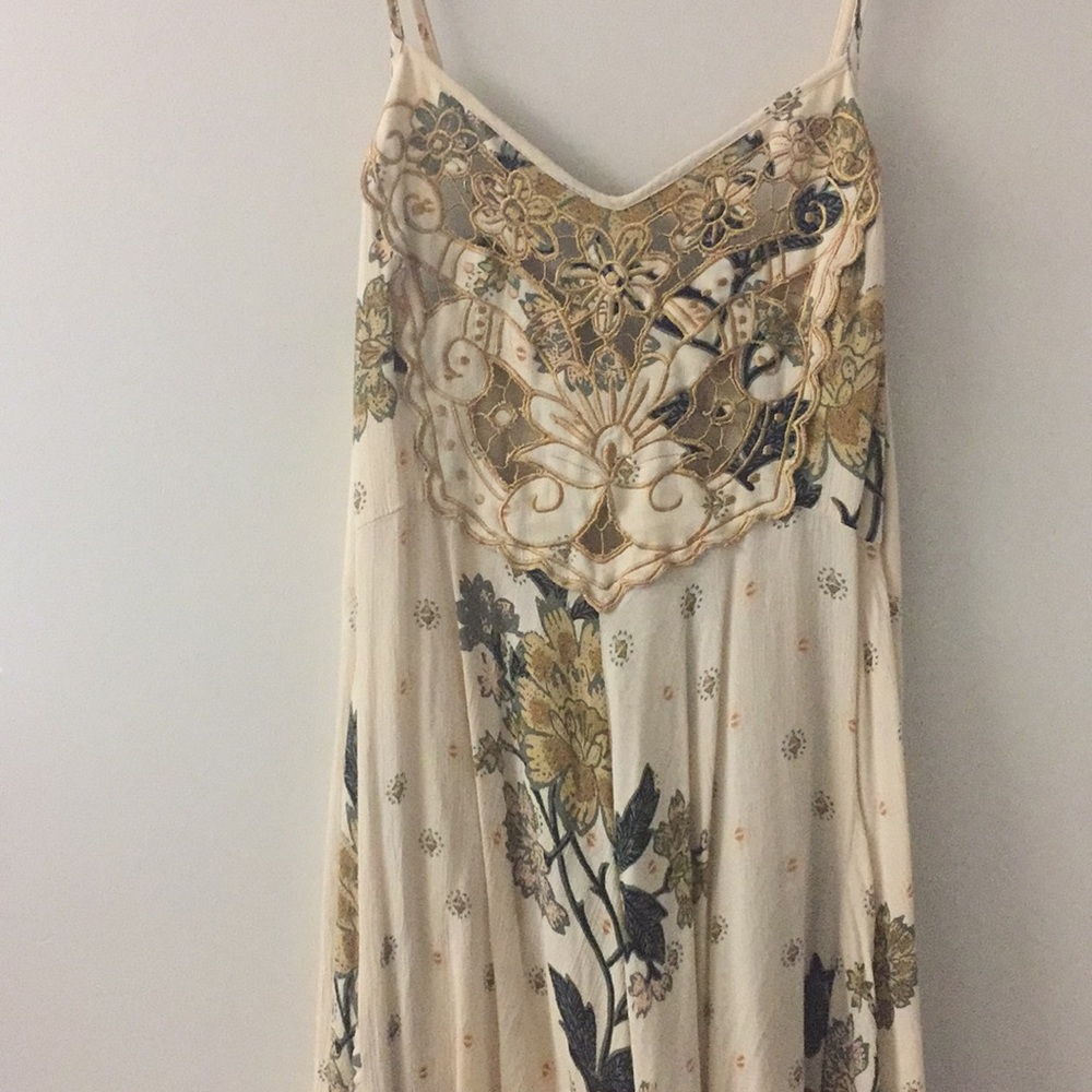 FREE PEOPLE layered floral slip dress with lace