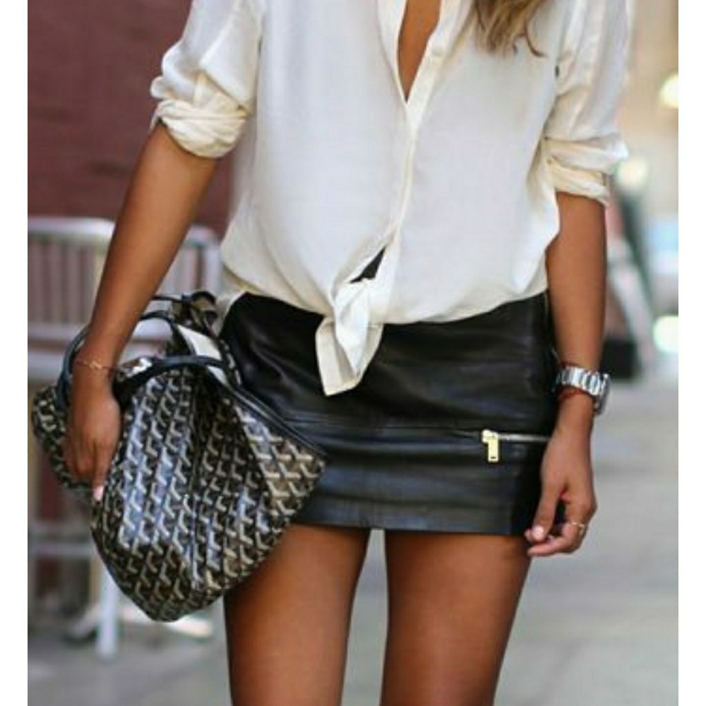 Zara authentic leather skirt zip details