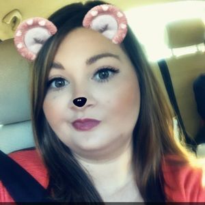 Meet your Posher, Ashlee