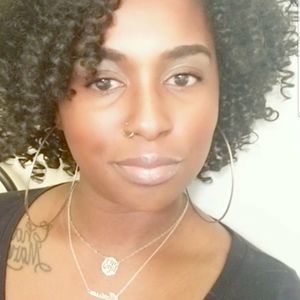 Meet your Posher, Marissa