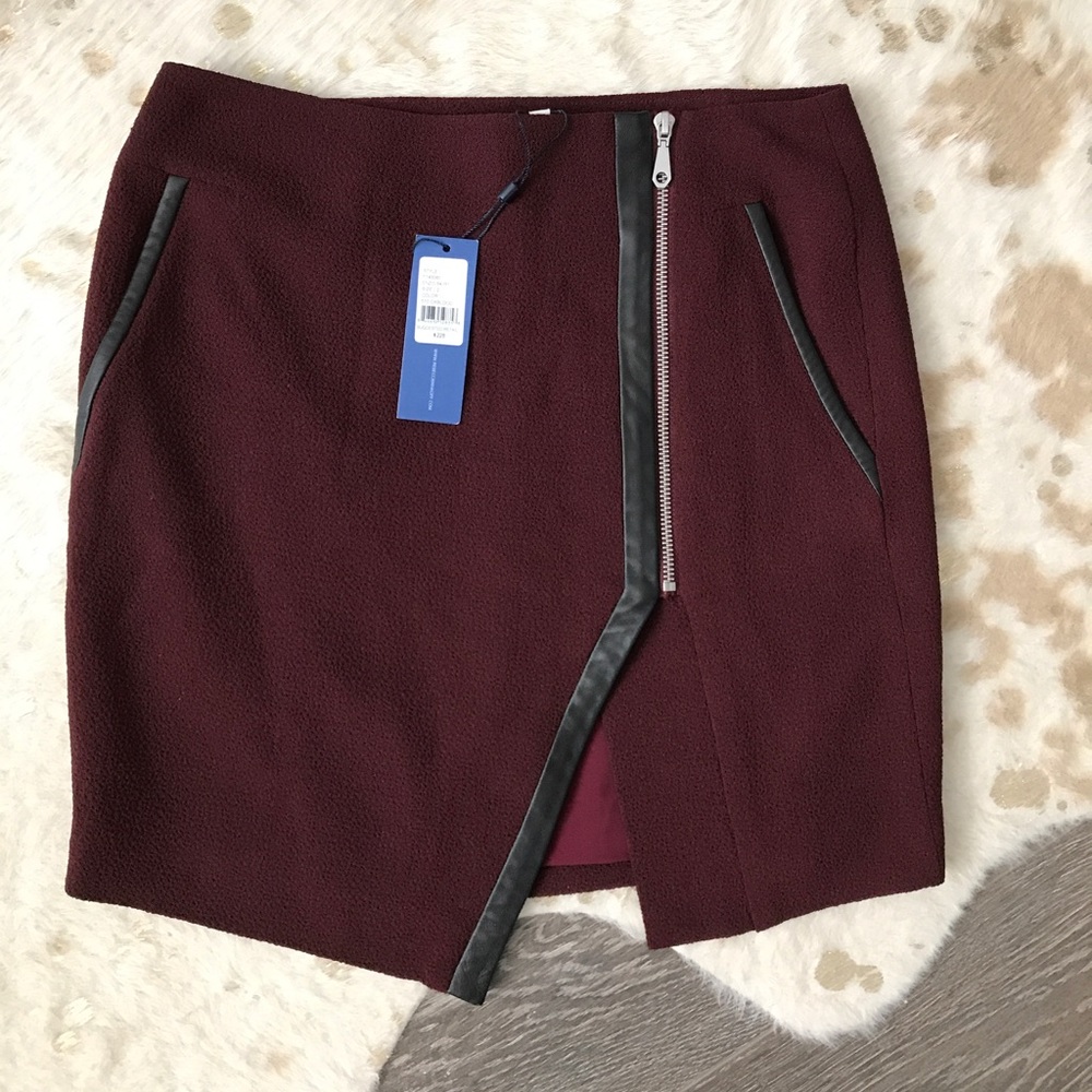 Rebecca Minkoff mini skirt 🔥need to sell🔥