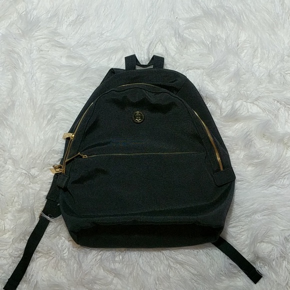 Tommy Hilfiger Handbags - Tommy Hilfiger Backpack