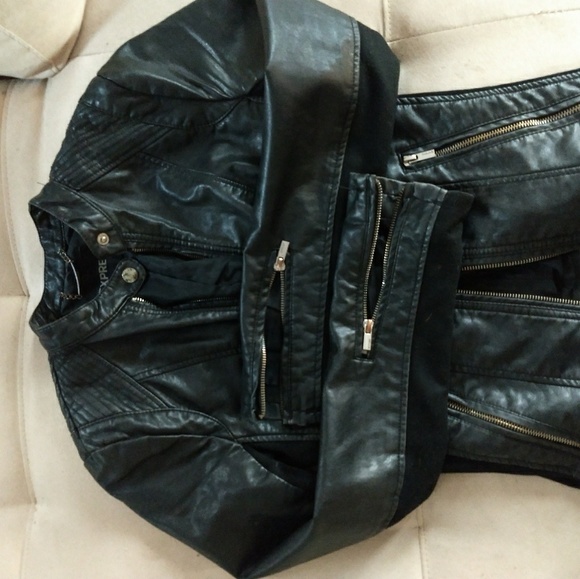 Express Jacket - Picture 2 of 4