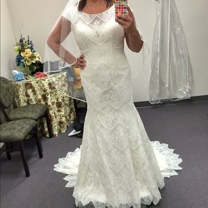 Wedding dress