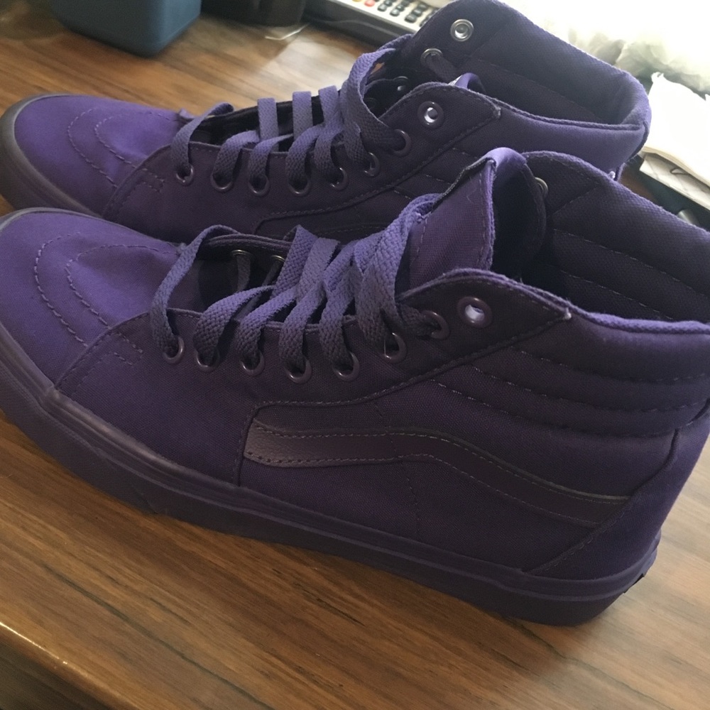 Purple Sk8 Hi Vans! Womens 9.5/ Mens 8