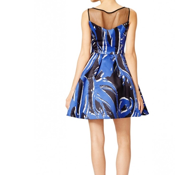 Parker printed spatter dress with black mesh boat - Picture 3 of 3