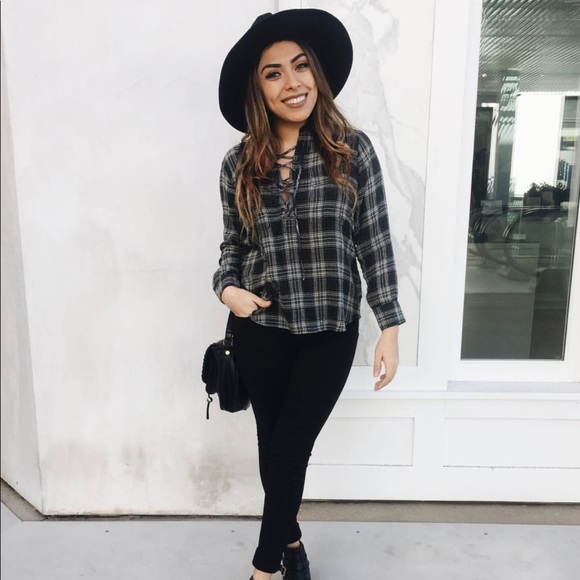 Madewell Tops - Madewell Top Madewell Tops - Madewell Top