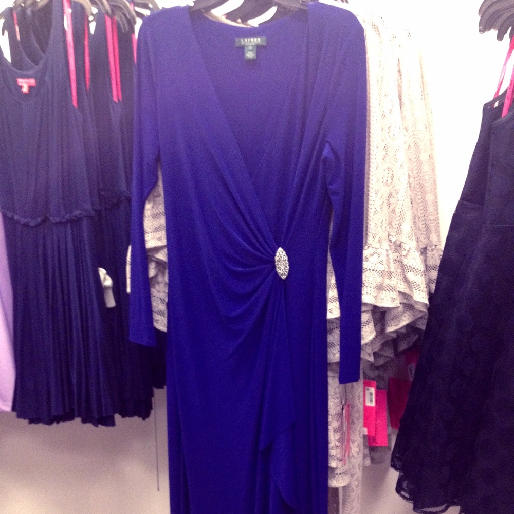 WORN ONCE! Ralph Lauren Formal w/Brooch