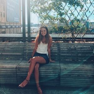 Meet your Posher, Anna