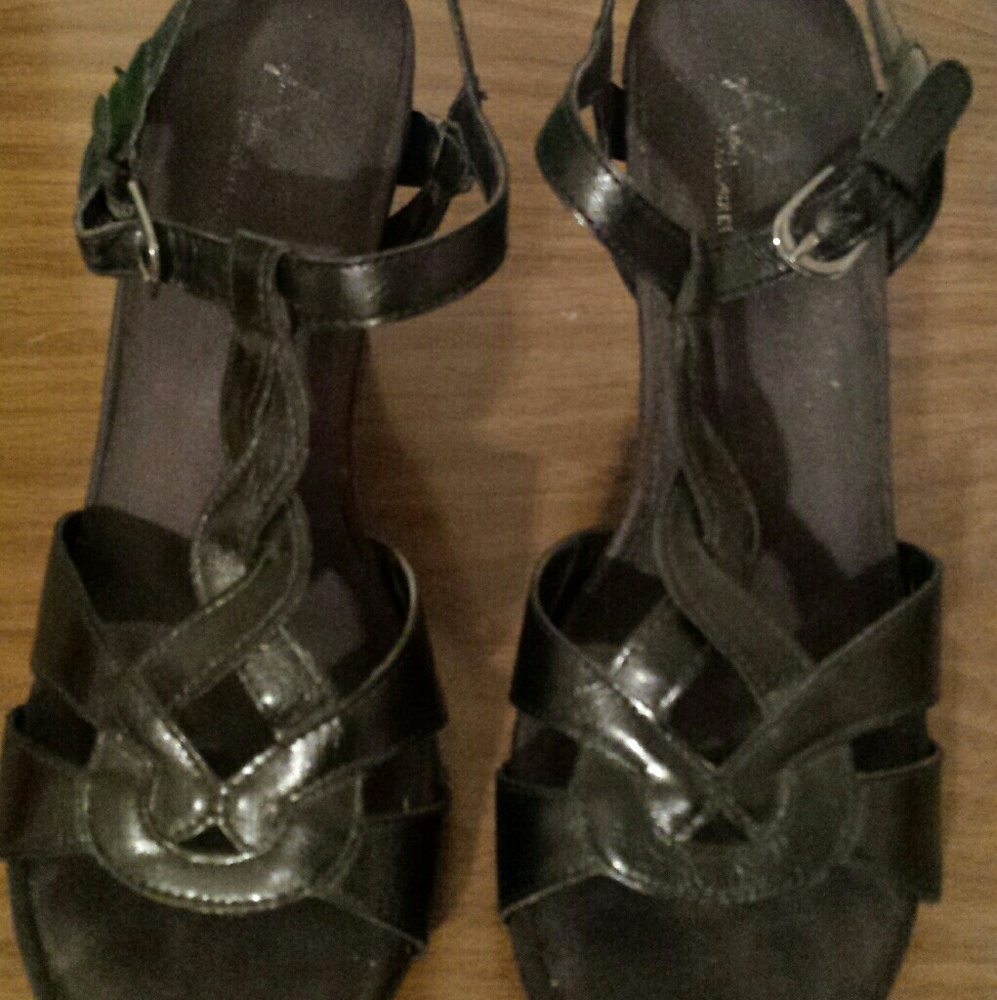 Black Straped Heels