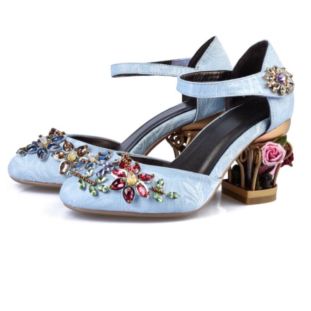 Handmade Blue Brocade Crystal Cage Shoes - Picture 5 of 8