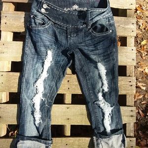 Almost famous crop jeans