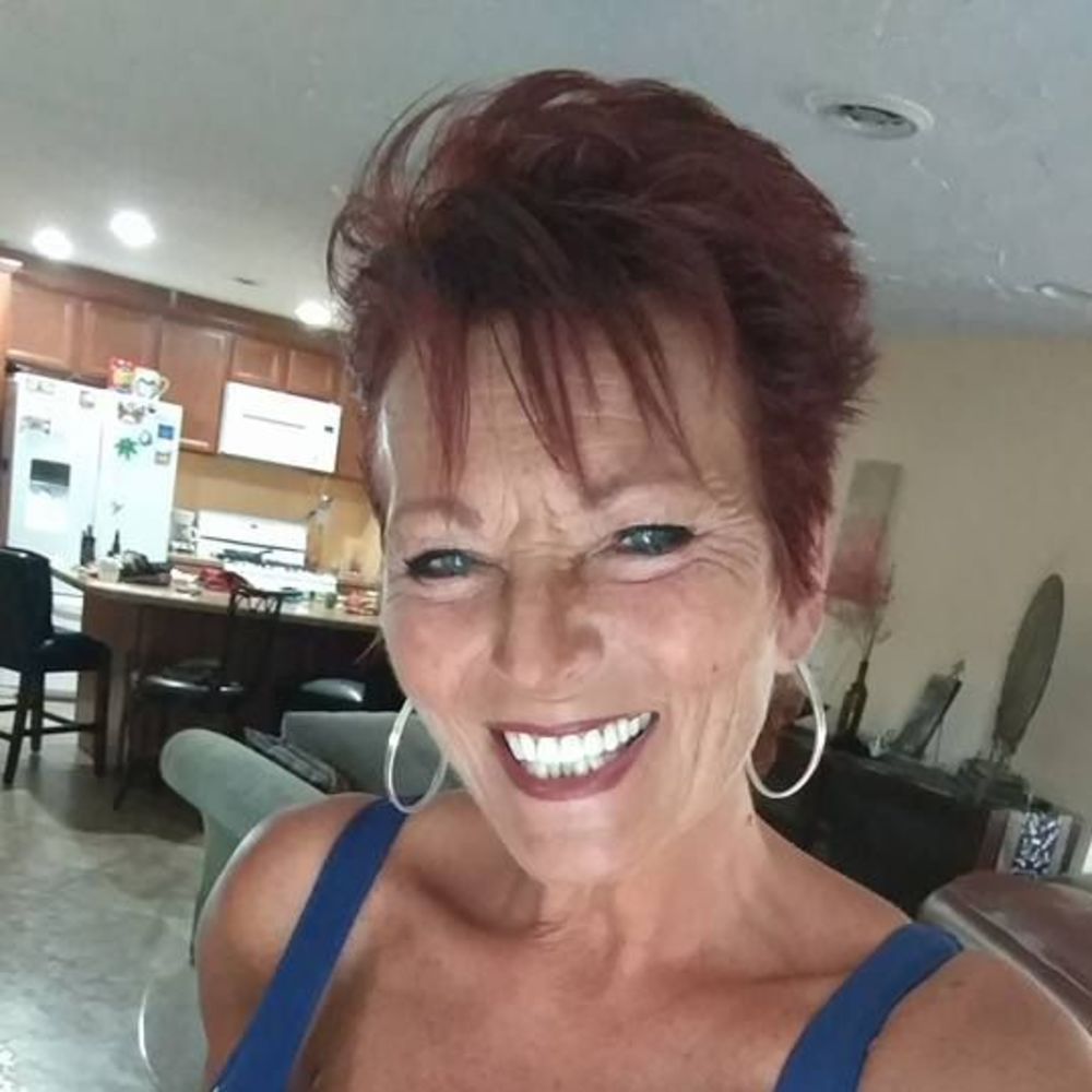 Meet your Posher, Sharon