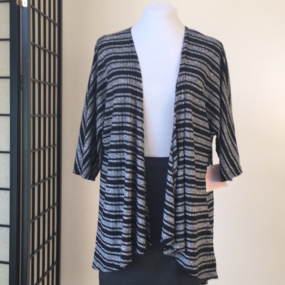 LuLaRoe Sweaters - LuLaRoe Lindsay Kimono-Sz Small-NWT