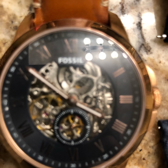 Fossil men’s watch. main image 4