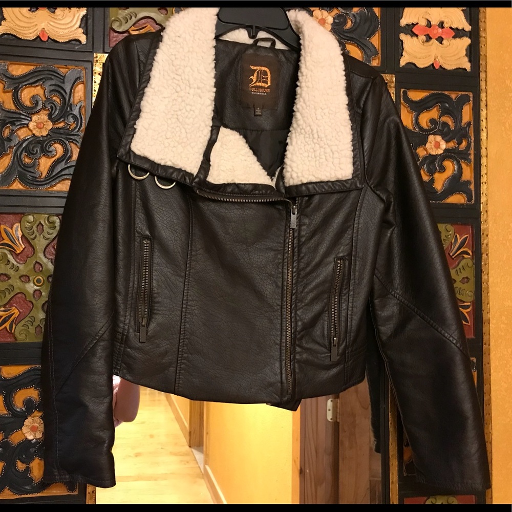 Jacket. New. Never used