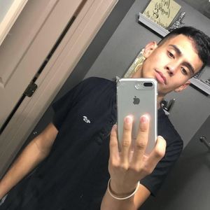 Meet your Posher, Ricardo