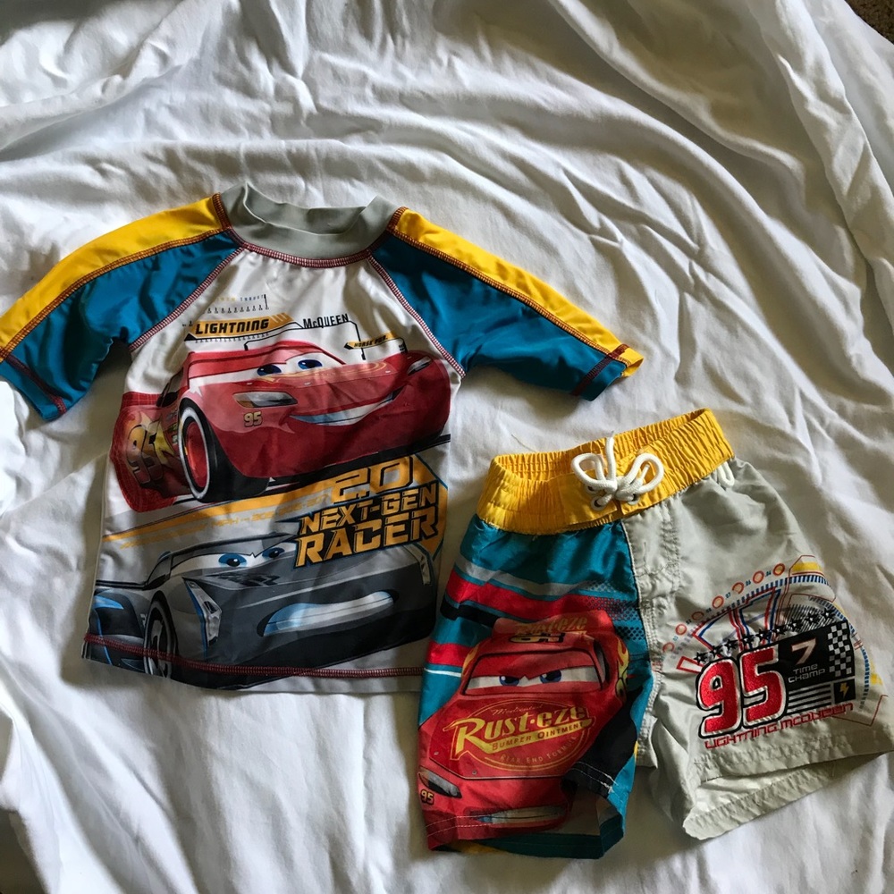 Disney’s Lightening McQueen swim set