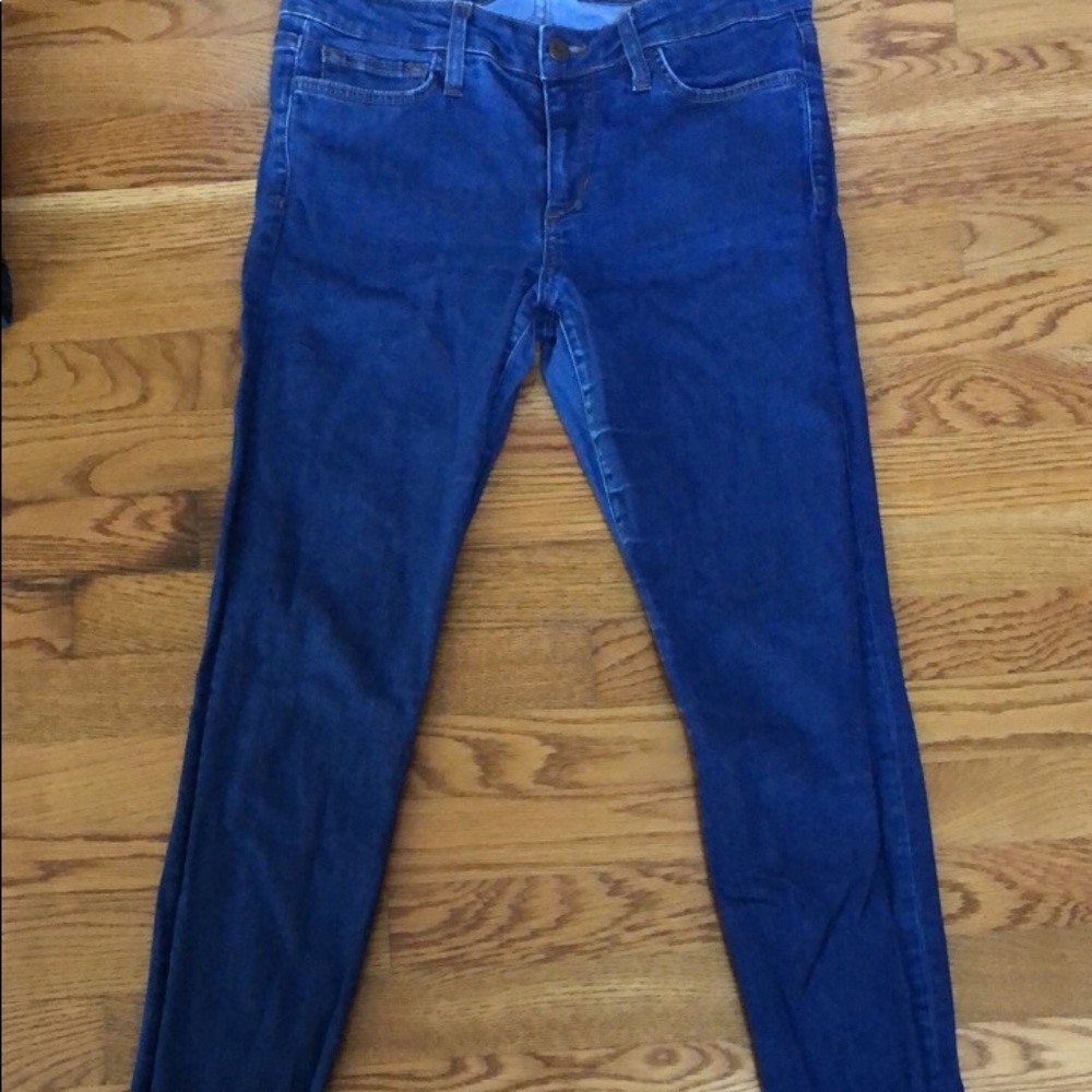 (Sold) Joe’s “the skinny” sz 29 jeans
