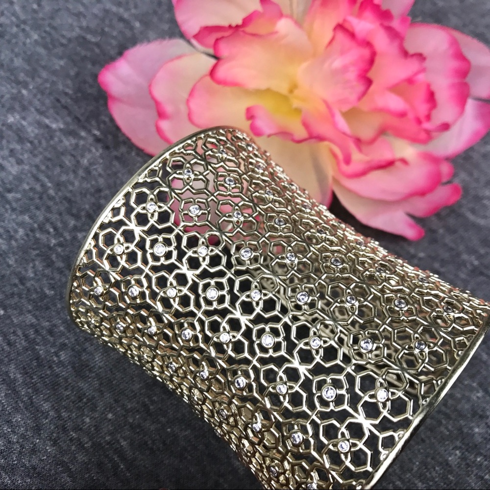 NWT Kendra Scott Jude Gold Cuff