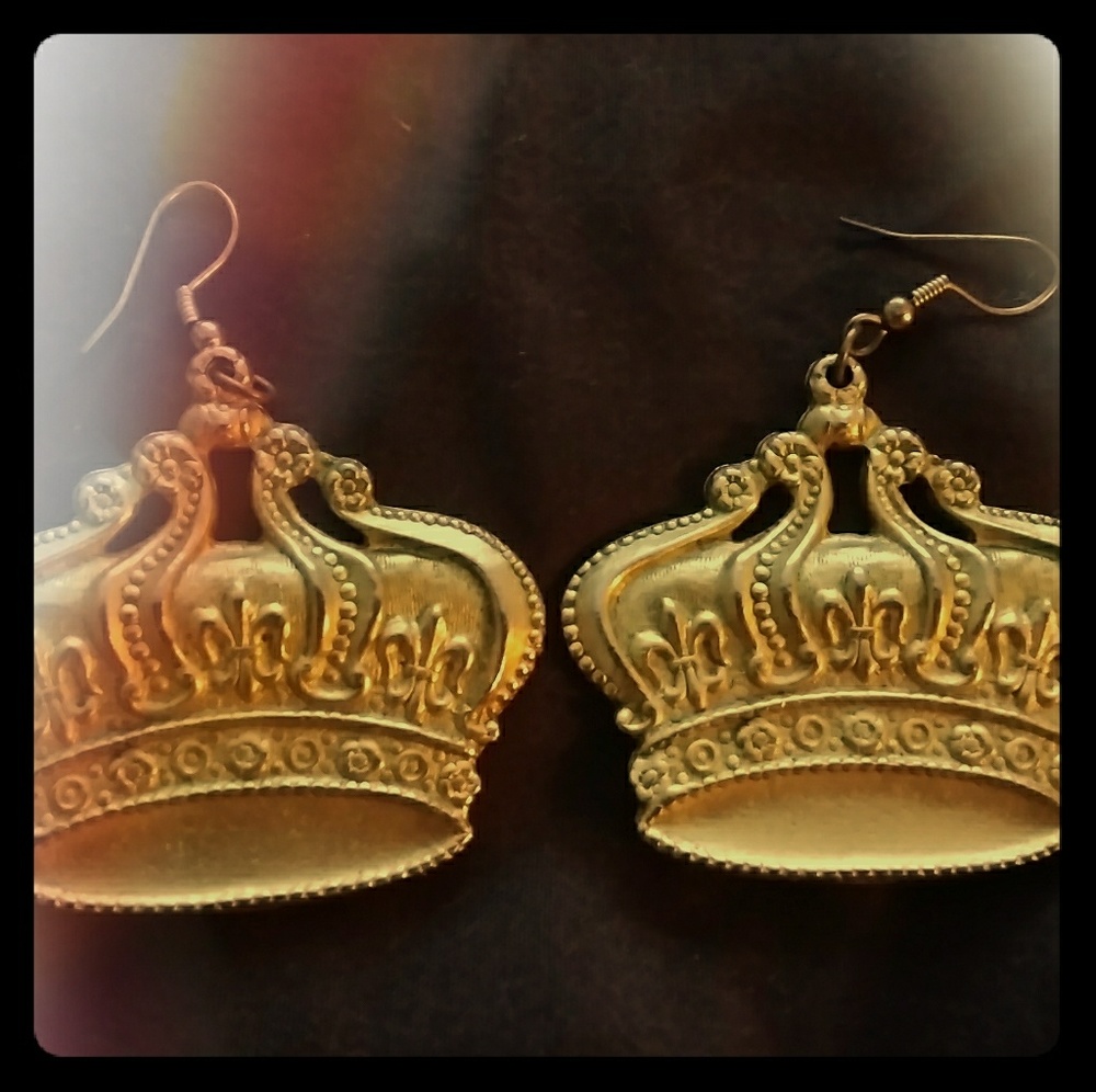 Crown Doorknocker Earrings