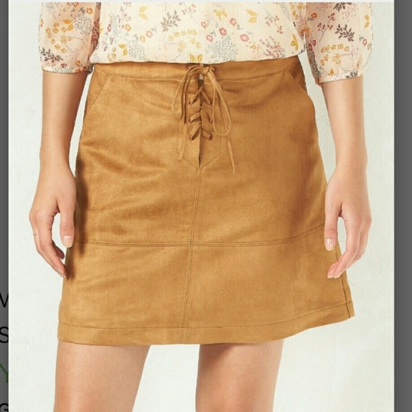 LC Lauren Conrad Tan Faux Suede Skirt 16 NWT - Picture 2 of 4