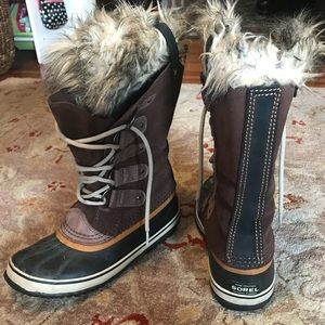 Sorel Joan of Arctic Snow Boots