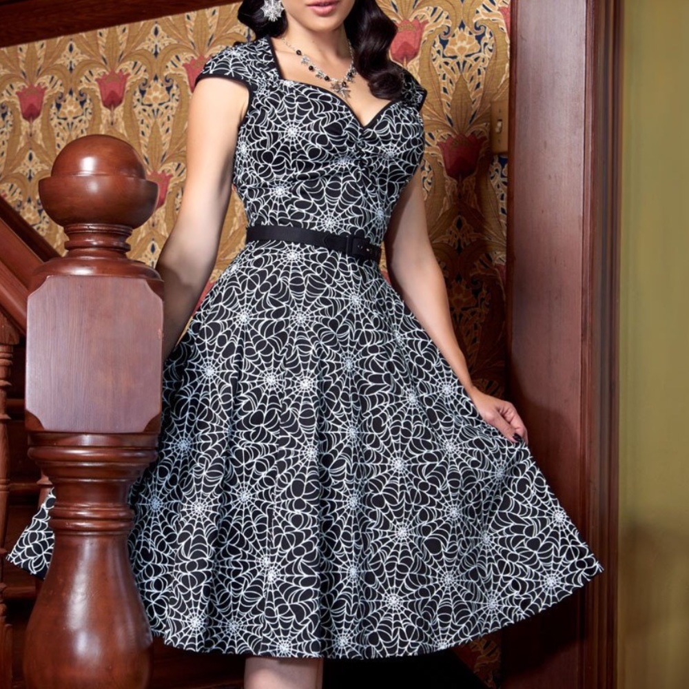 2X EUC Spiderweb Heidi dress