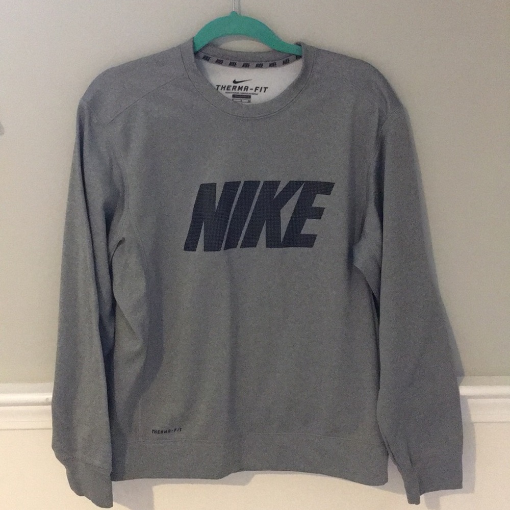 Nike sweatshirt