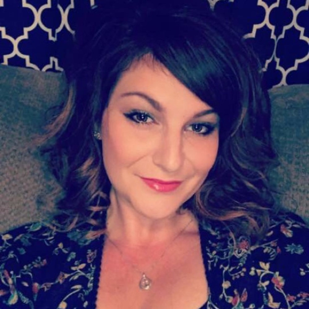 Meet your Posher, Leah