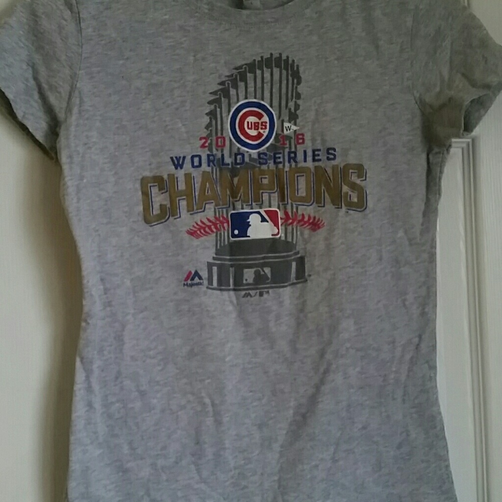 Cubs shirt