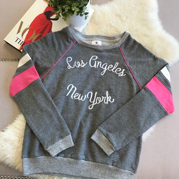Sundry Tops - LAST ONE!! SUNDRY LA-NY Sweatshirt