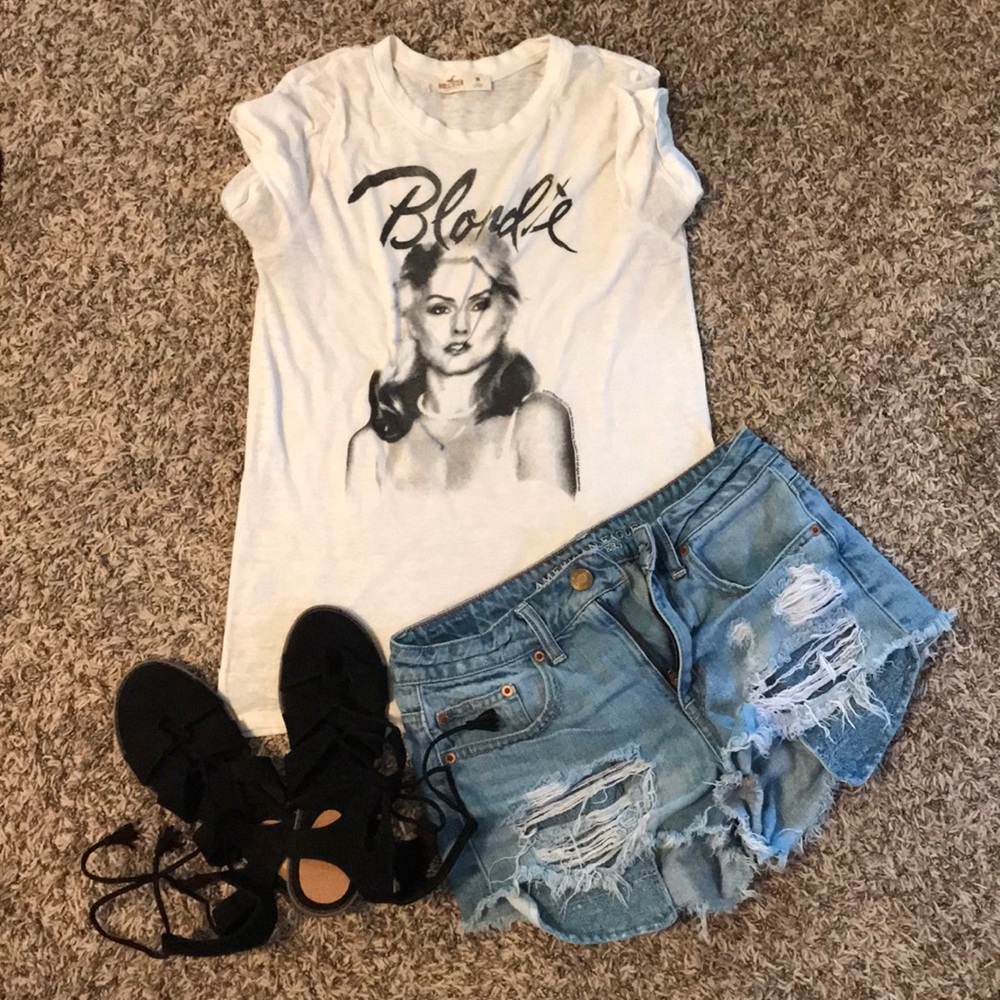 ❗️ SOLD ❗️ Blondie Tee