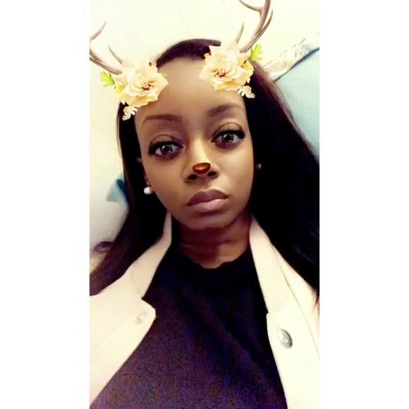 Meet your Posher, Angiela - Picture 1 of 1