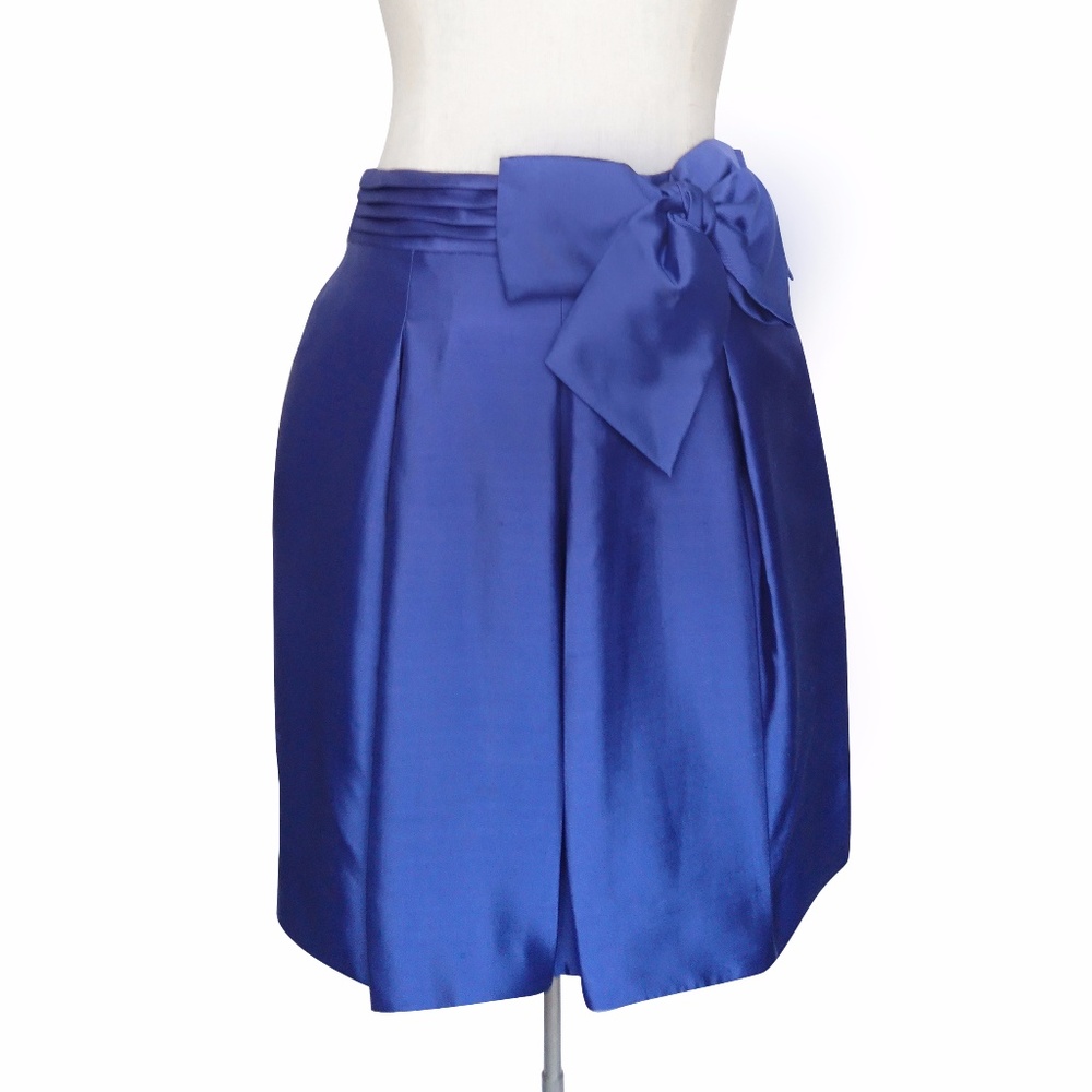 KATE SPADE -  Silk Bow Skirt!