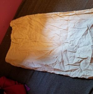 Tan Old Navy skirt