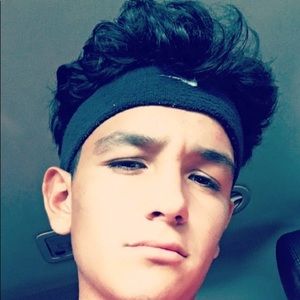 Meet your Posher, Christopher