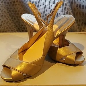 Beautiful Gold Slingback Cole Haan Dress Shoes