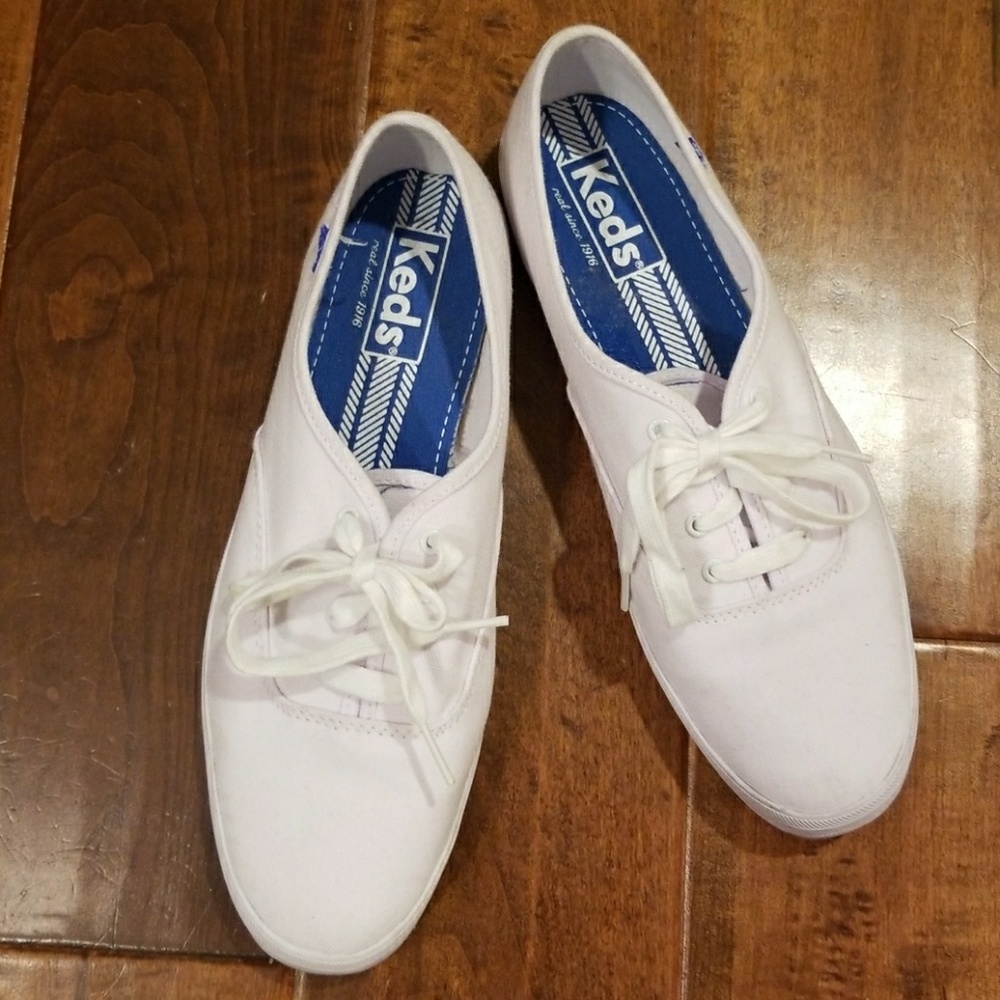 White Keds