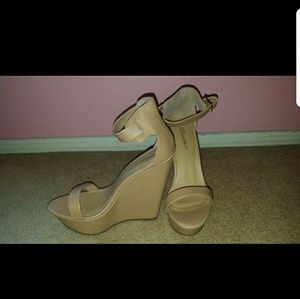 Size 9 Nude wedges