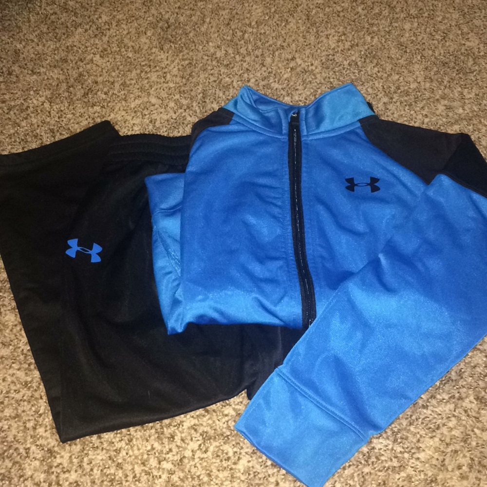 Boys Under Armour set
